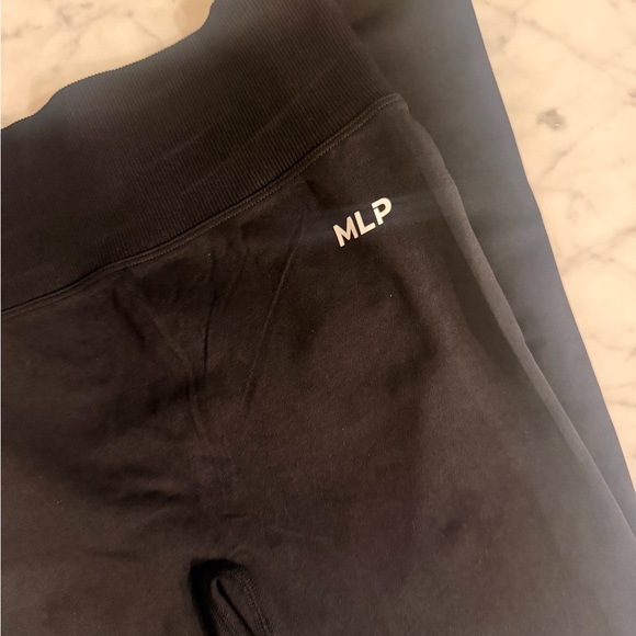 Marie Louise Paris High-Waisted Black Leggings - Picture 4 of 5